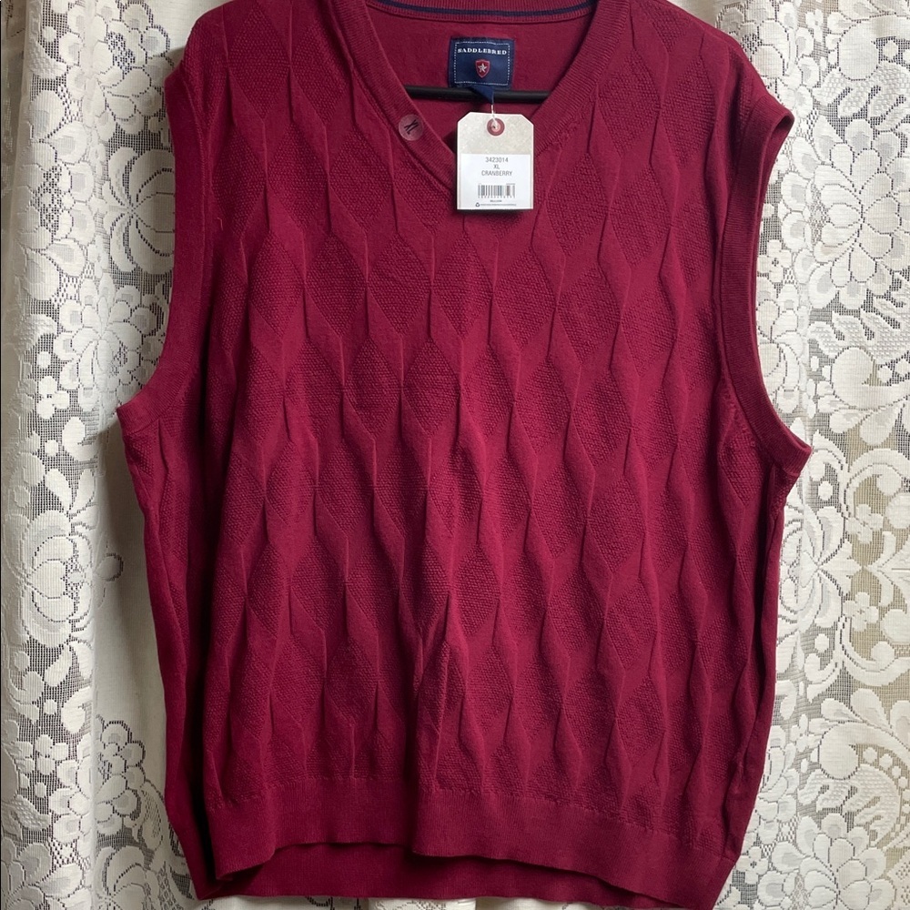Saddlebred Men's V-Neck Sweater in Cranberry NWT
